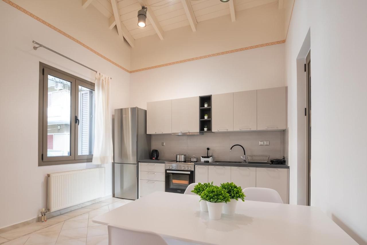 Topalidi'S Home Nea Palatia Buitenkant foto
